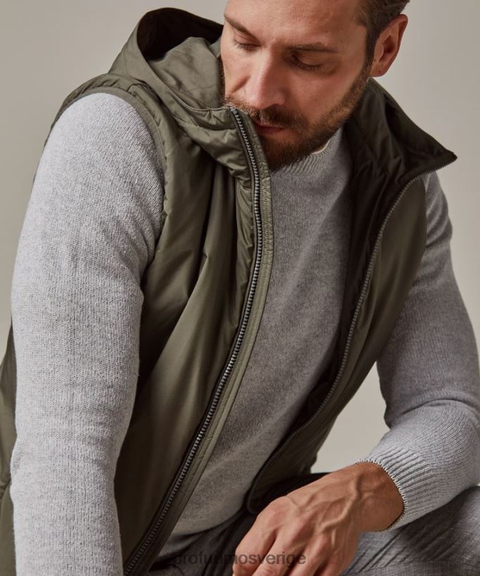 Kläder se Profuomo män Zero gravity bodywarmer ljusgrön N8XR4400