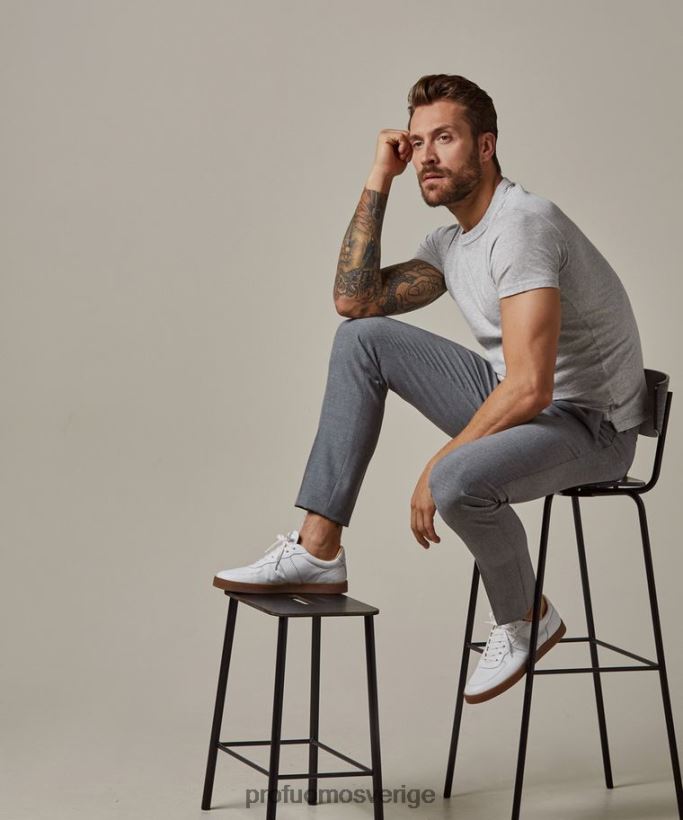 skor se Profuomo män läder sneakers vit N8XR4426